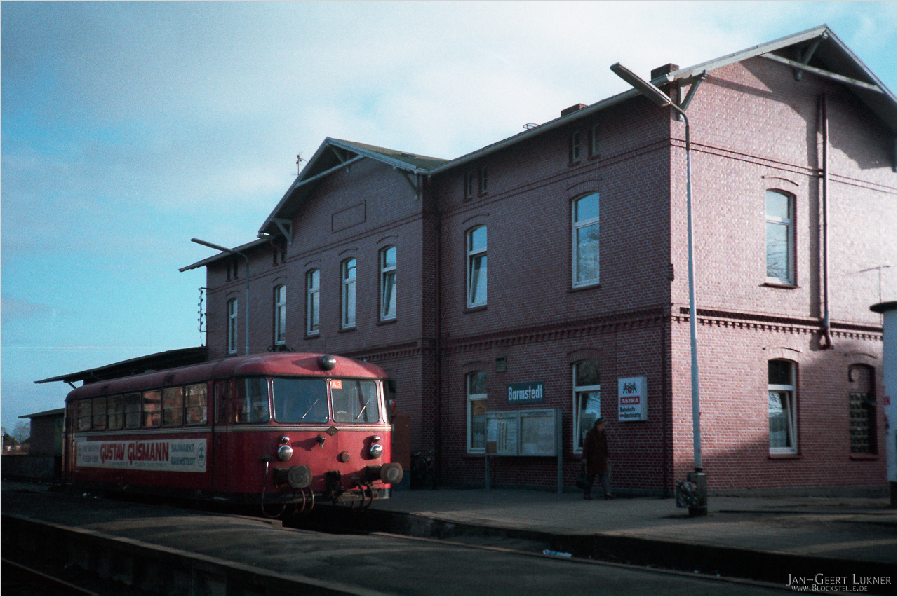 http://www.blockstelle.de/anderes/EBO-Schienenbusse/S0001101Barmstedt.jpg