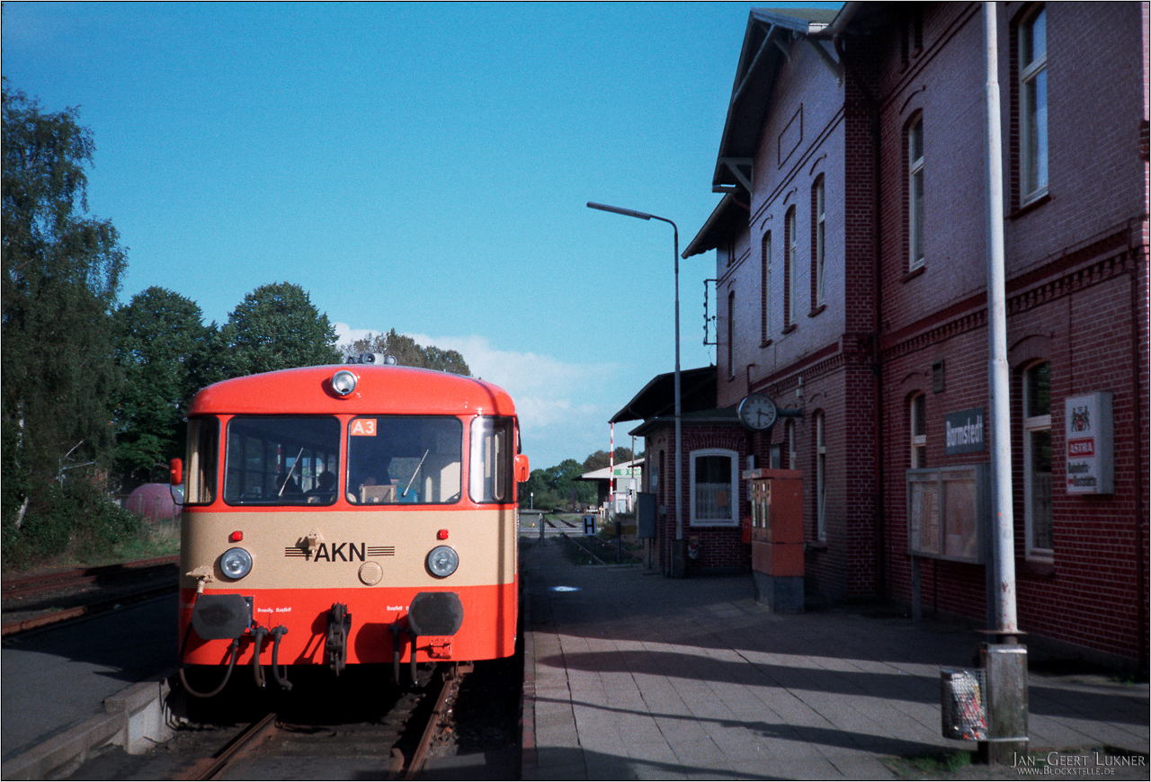 http://www.blockstelle.de/anderes/EBO-Schienenbusse/S0003705Barmstedt.jpg